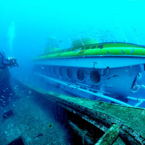 Submarine Safari Inmersión Real a 30 Metros en el Océano